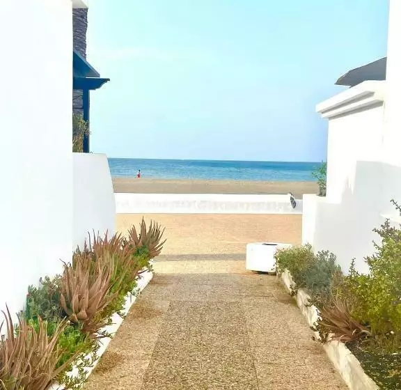 Apartamento El Bomboncito, A Un Tiro De La Playa!