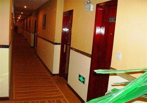 Super 8 Hotel Suzhou Le Yuan