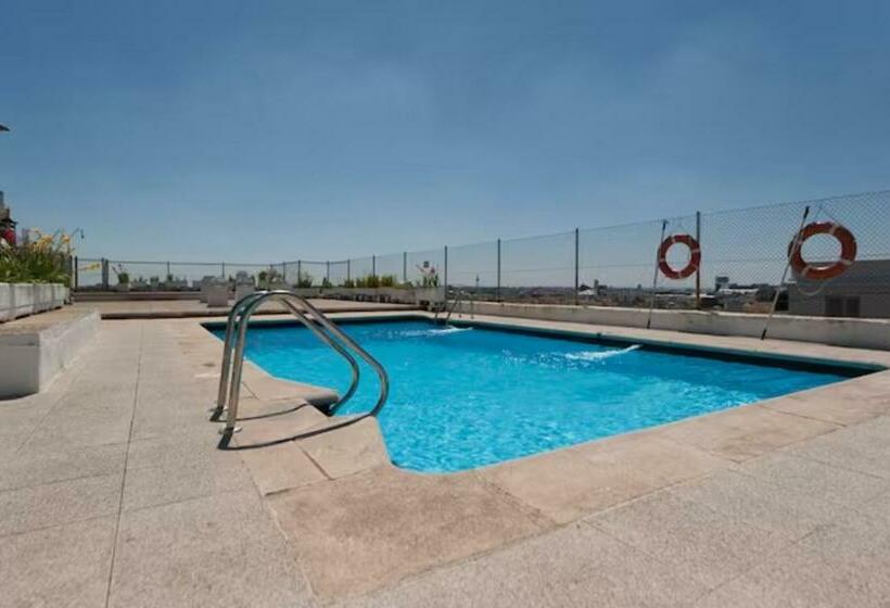 Espectacular Apartamento Con Piscina En Bernabeu Castellana