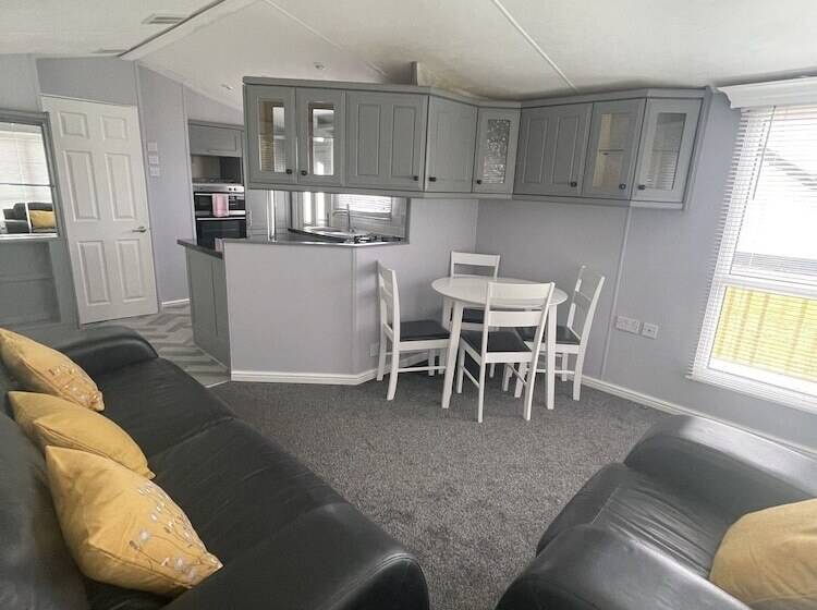 The Winchester Chalet By Sasco