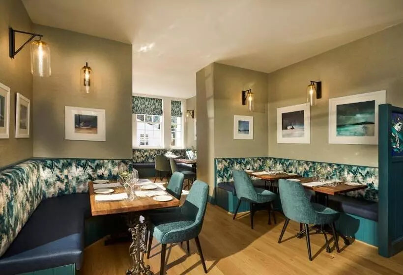 Retkeilymaja Plockton Inn