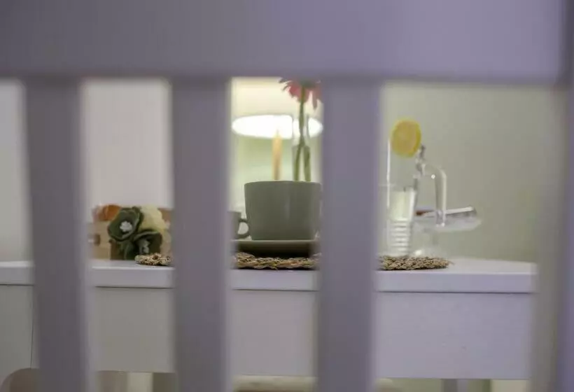 تختخواب و صبحانه Maris Terra