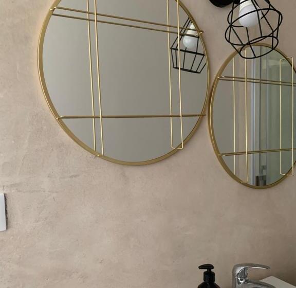 Bed and Breakfast Scholabnb “ Percorso Esperenziale Di Vita Rurale Sostenibile”