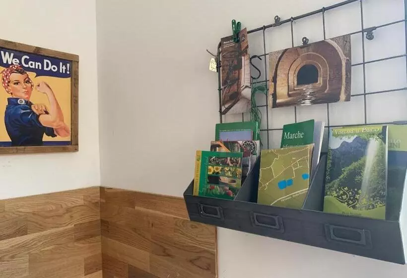 Aamiaismajoitus (B&B) Scholabnb “ Percorso Esperenziale Di Vita Rurale Sostenibile”