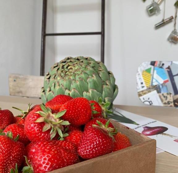 Bed and Breakfast Scholabnb “ Percorso Esperenziale Di Vita Rurale Sostenibile”