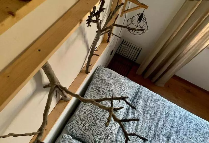 Aamiaismajoitus (B&B) Scholabnb “ Percorso Esperenziale Di Vita Rurale Sostenibile”