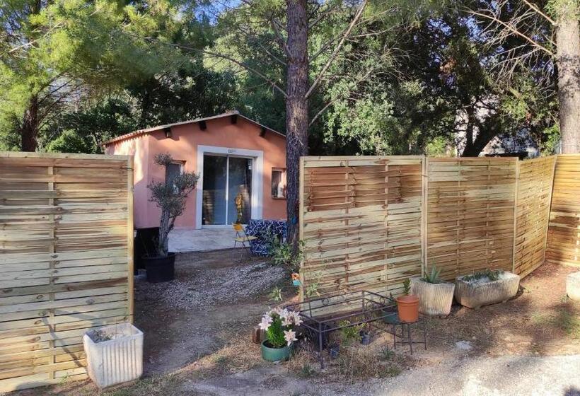 Отель Studio églantine