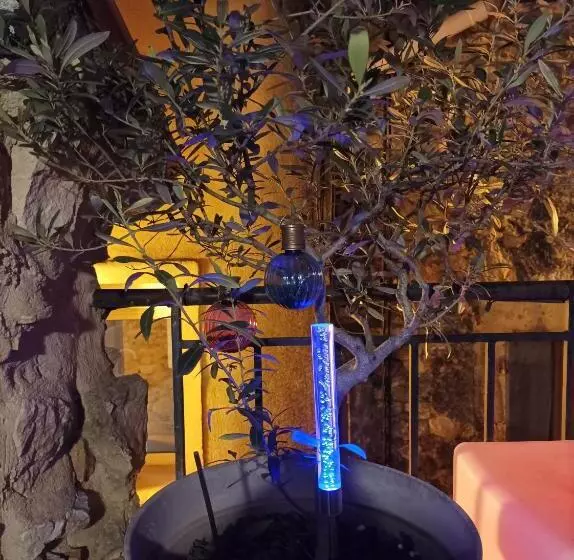 Majatalo Chambre D Hôtes, Spa Privatif   Gard, Occitanie