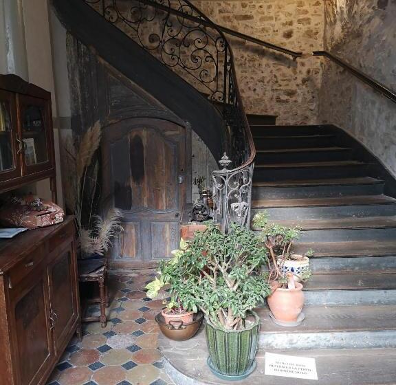 Bed and Breakfast Demeure De Boisclaireau