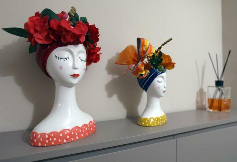 تختخواب و صبحانه Sudanoi