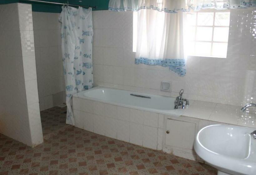 هتل Tranquil Homestays