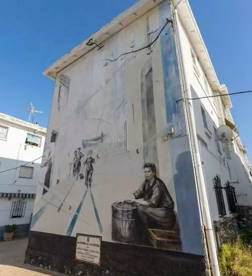 Apartamento De Dos Dormitorios En Casco Histórico