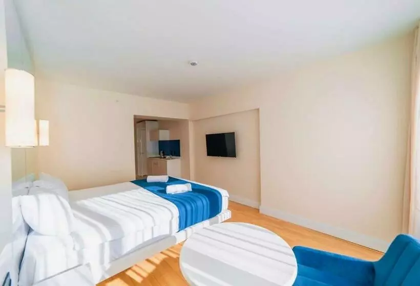Panorama Aparthotel Black Sea View