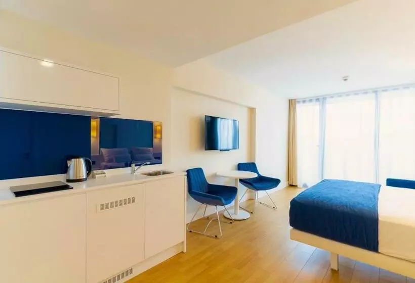 Panorama Aparthotel Black Sea View