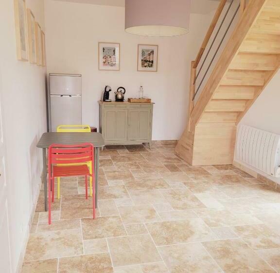 ベッドアンドブレックファースト Chambres D Hôtes De La Vallée