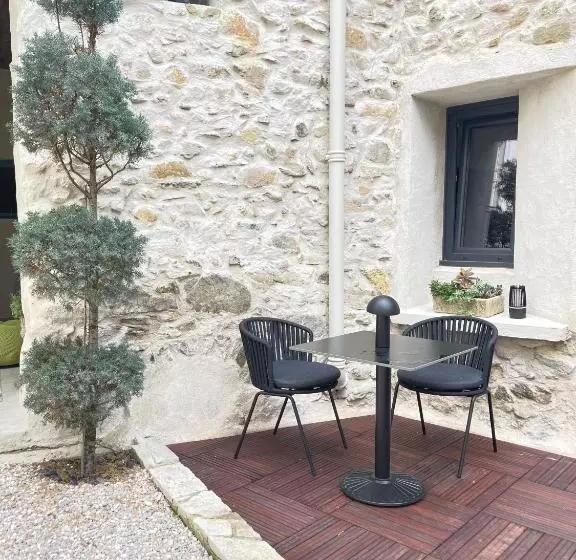 Aamiaismajoitus (B&B) L Oiseau Bleu Peacock