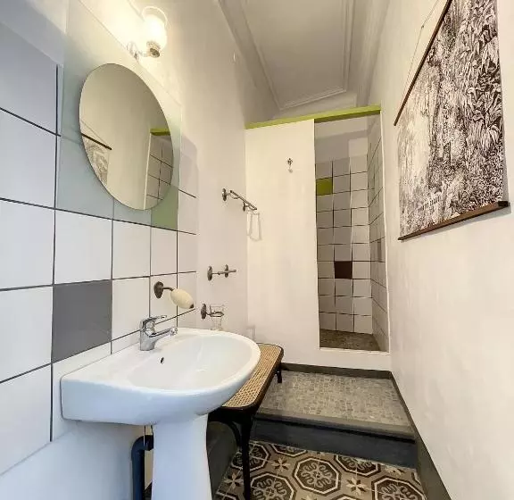 Aamiaismajoitus (B&B) L Oiseau Bleu Peacock