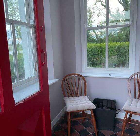 住宿加早餐 Lakeside Lodge