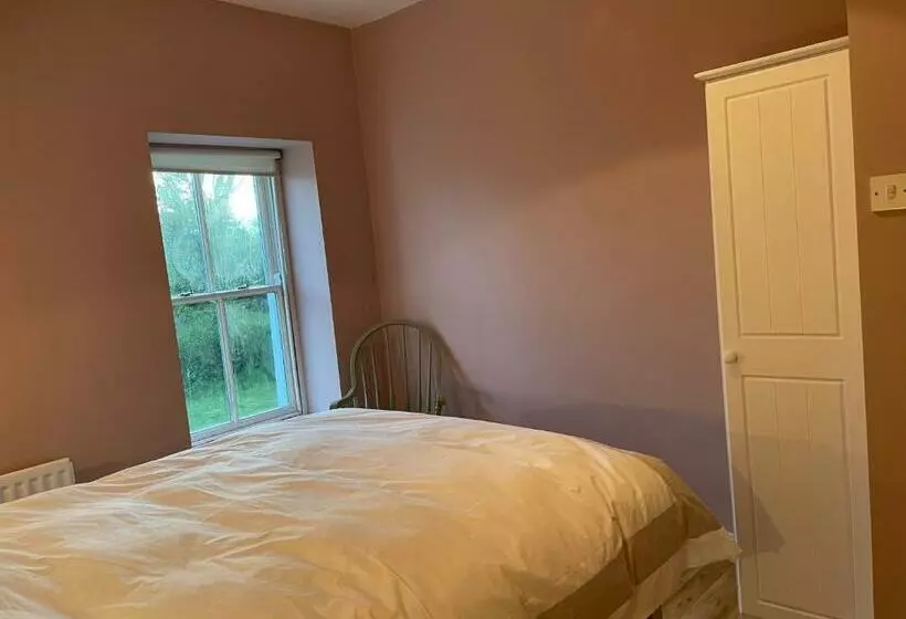 Aamiaismajoitus (B&B) Lakeside Lodge