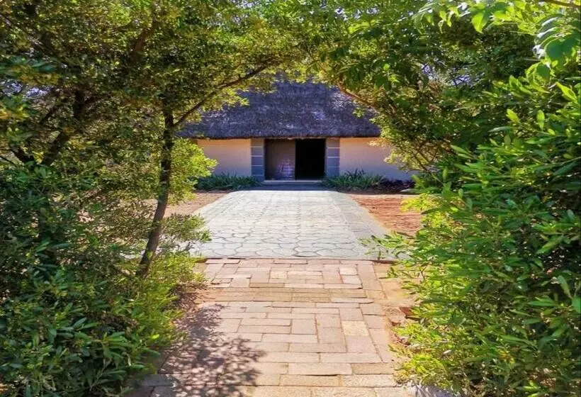 ベッドアンドブレックファースト Monakaladi Gardens Function Venue And Homestead