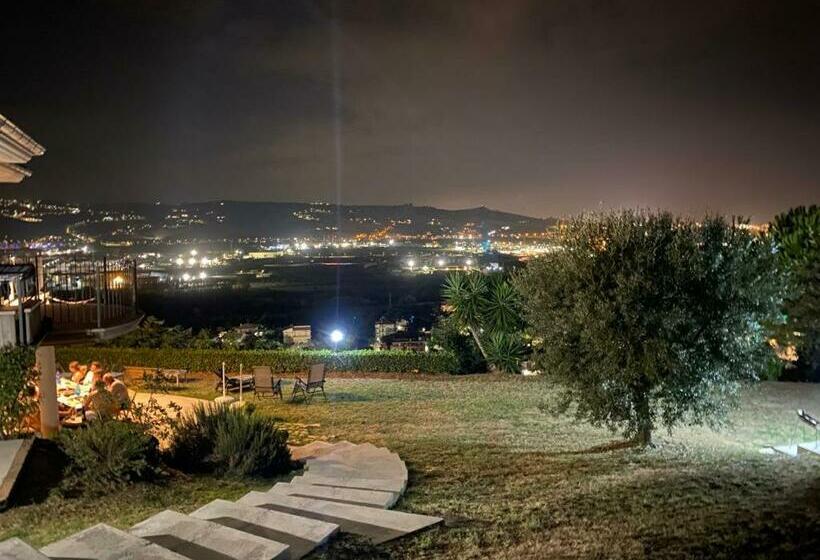 مبيت وإفطار Profumo Di Campagna