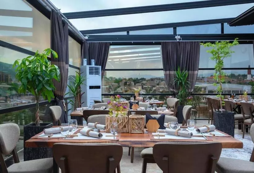 Hotelli Austrian Palace