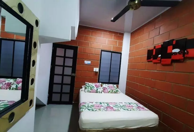 ホテル Cabañas Mar Caribe