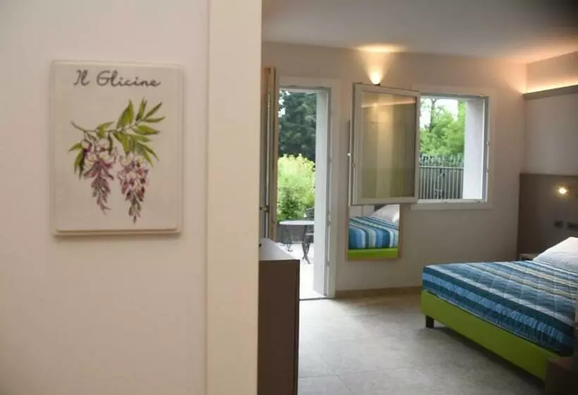 ホテル Casale Al Foino