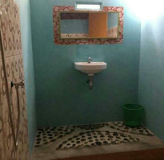 פנסיון Asim Paris Guest House