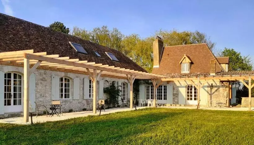 پانسیون Clair De Vigne