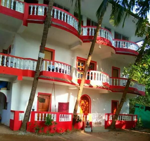 Majatalo Silvia Guest House