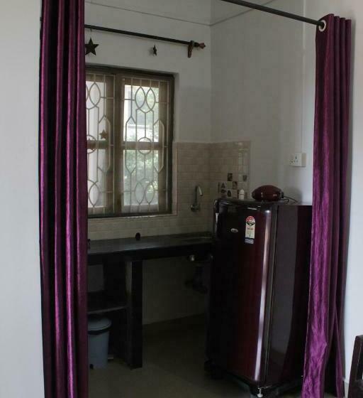 بنسيون Silvia Guest House