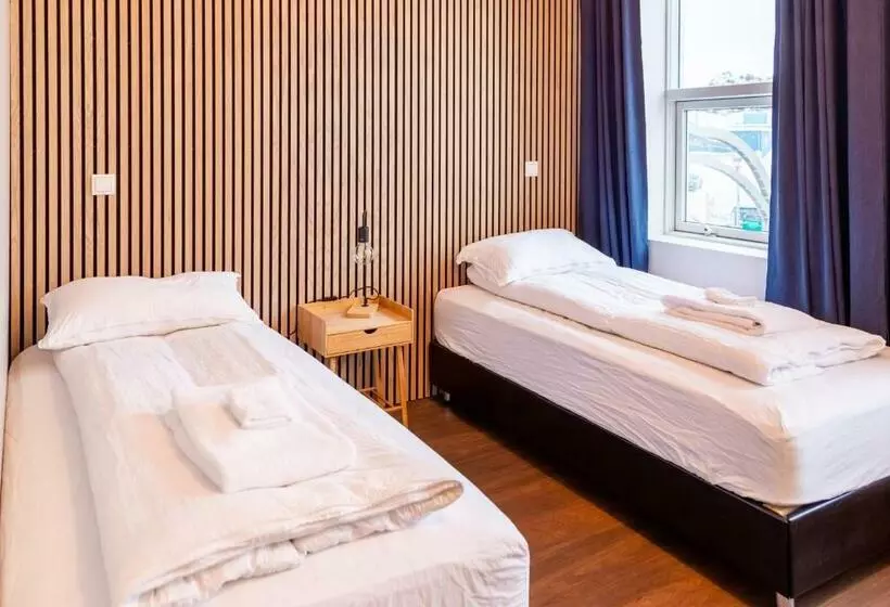 هاستل Westman Islands Inn