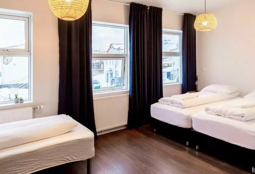 هاستل Westman Islands Inn
