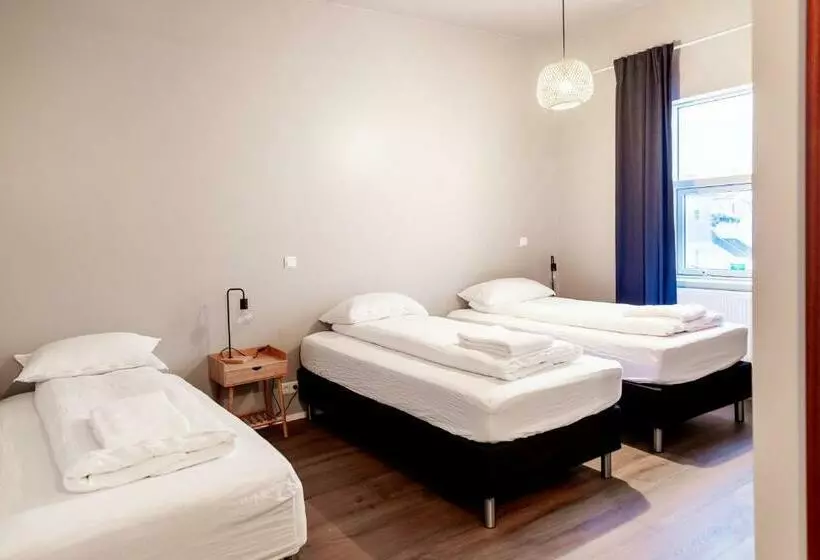 هاستل Westman Islands Inn