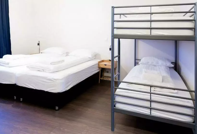 هاستل Westman Islands Inn