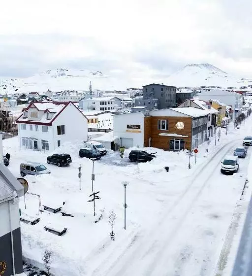 هاستل Westman Islands Inn