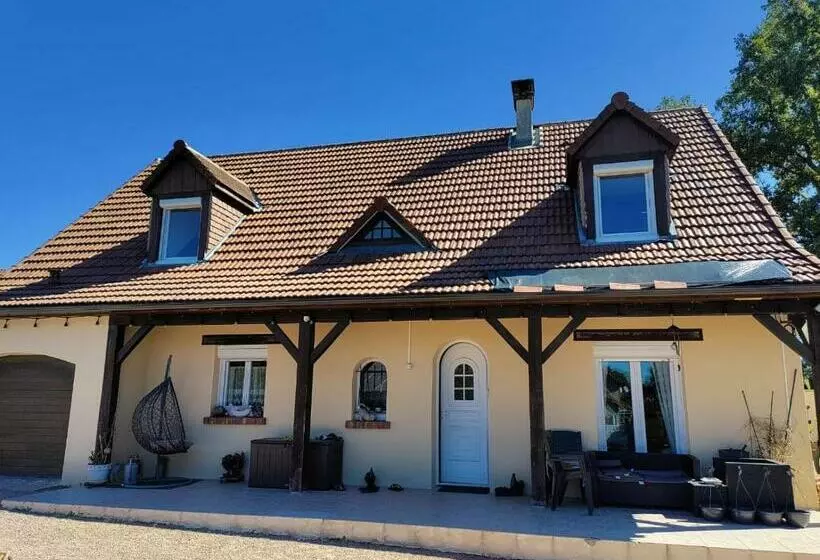 ベッドアンドブレックファースト Colette Alain Maxime