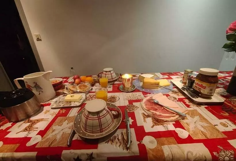 ベッドアンドブレックファースト Colette Alain Maxime