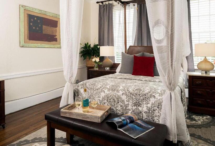 민박 Magnolia Manor And Chapel