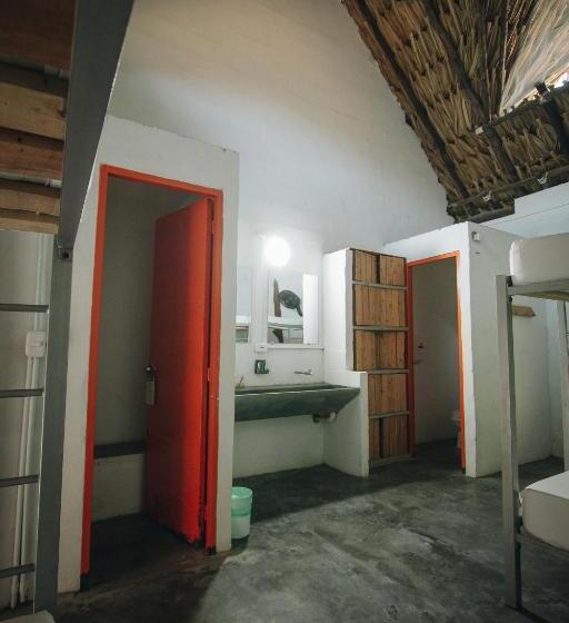 Hotel Makenke Hostel By Los Colores Ecoparque