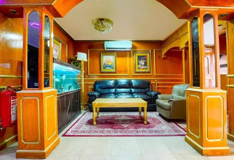 هتل Oyo 124 Al Salam Palace