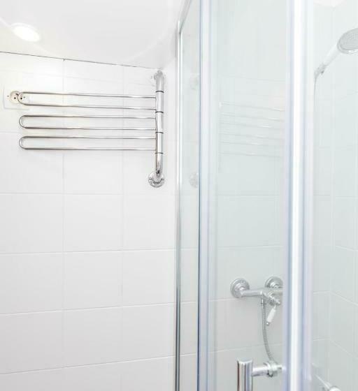 Nice Studio In The Heart Of Saint Ouen!