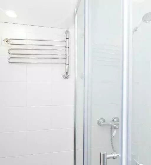 Nice Studio In The Heart Of Saint Ouen!