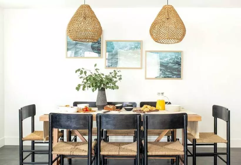 O Neill I By Avantstay Coastal Paradise Steps From Beach Modern Decor