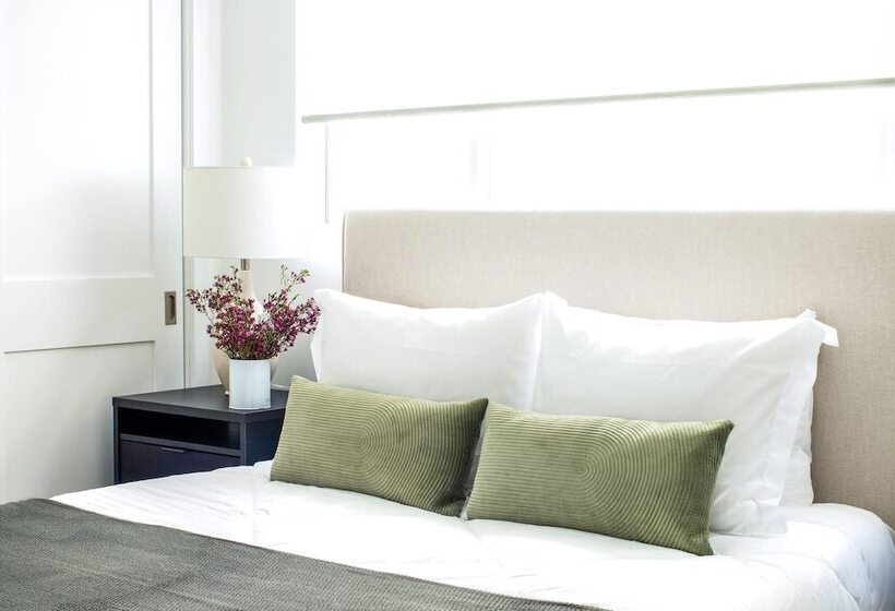 O Neill I By Avantstay Coastal Paradise Steps From Beach Modern Decor