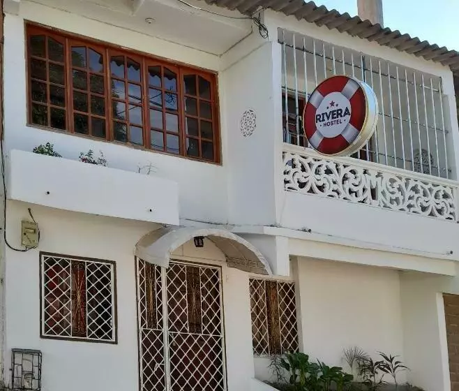 ペンション Rivera Hostel