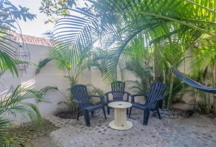 Retkeilymaja La Canasta