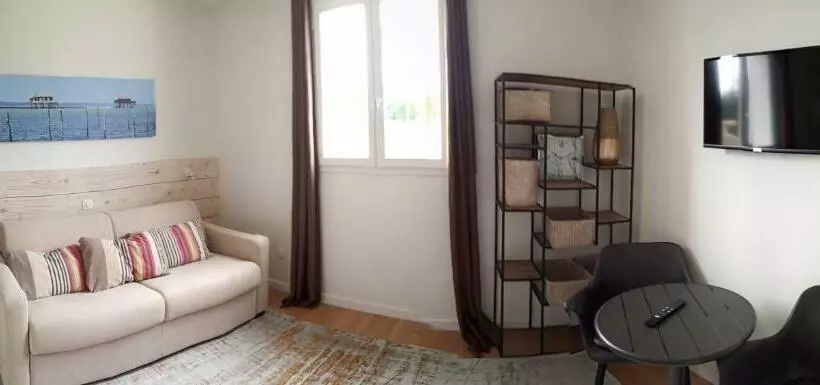 تختخواب و صبحانه La Villa Du Golf   Chambre D Hôtes