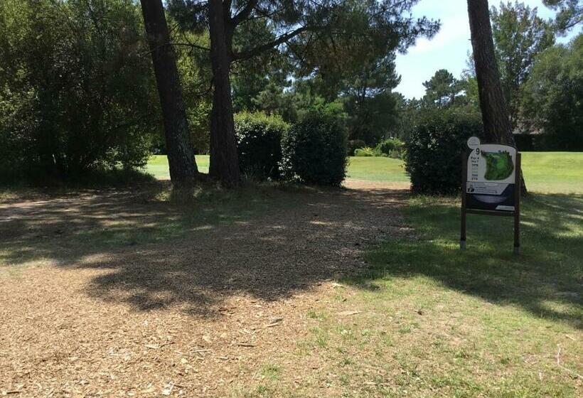 ベッドアンドブレックファースト La Villa Du Golf   Chambre D Hôtes